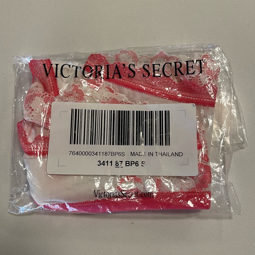 Victoria’s Secret NWT Size S pink & white lace trim bikini panty underwear